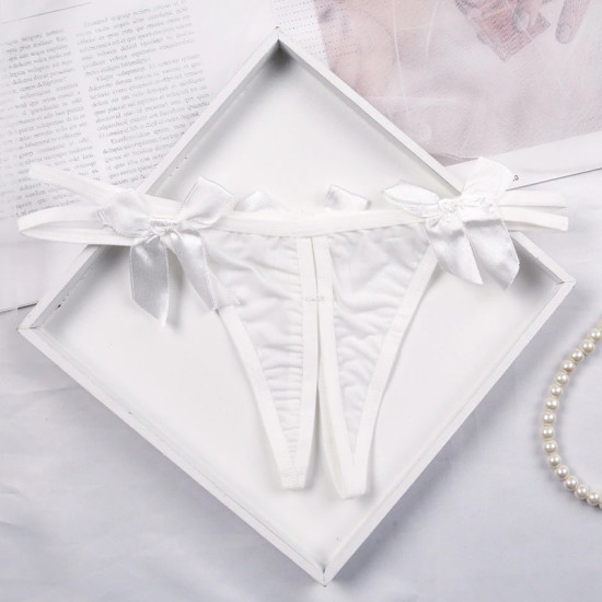 Еротични прашки с отворено дъно